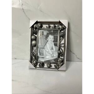 MALDEN Pewter Baby 4x6 Picture Frame